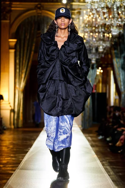 Look 34